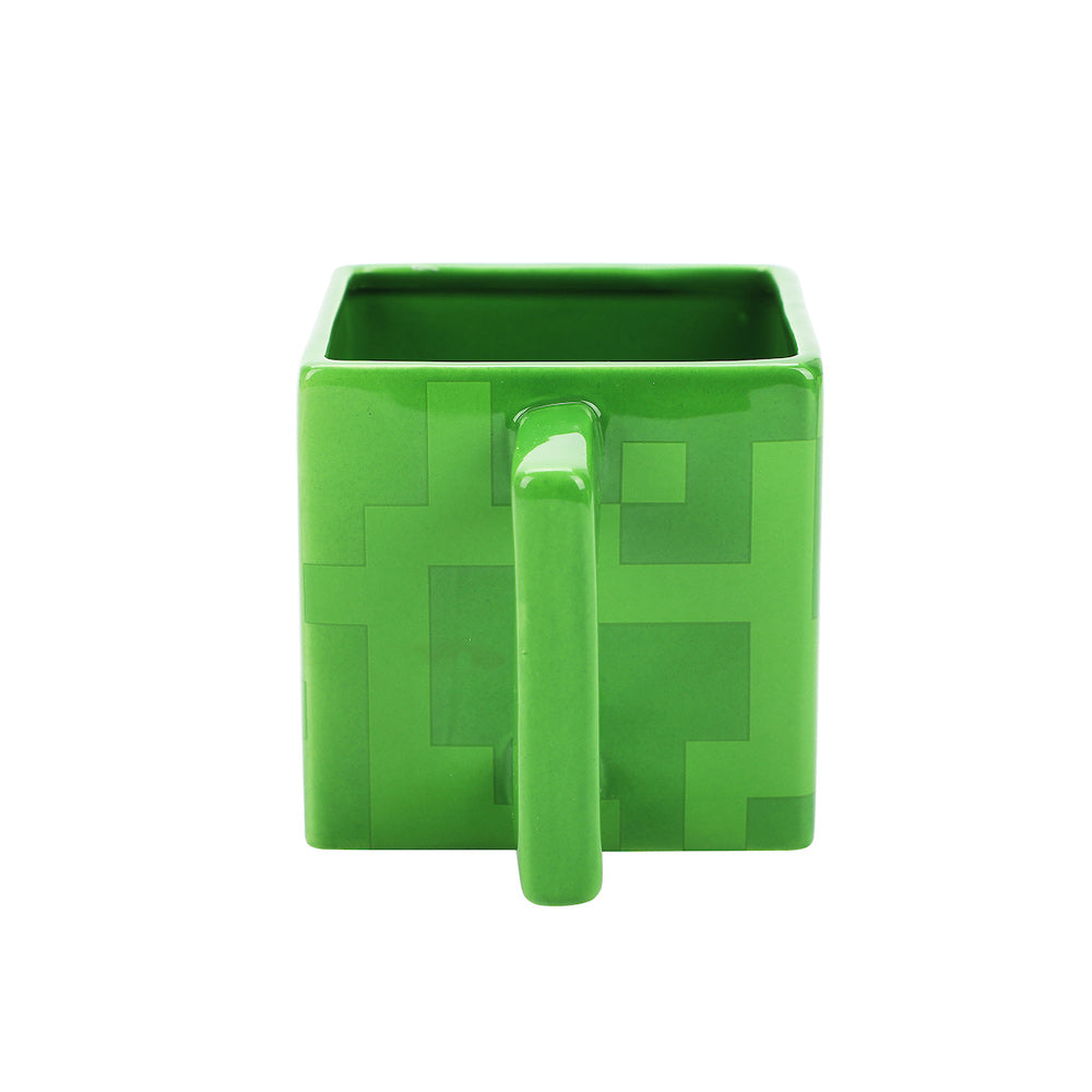 Minecraft Creeper 16 oz. Sculpted Ceramic Mug