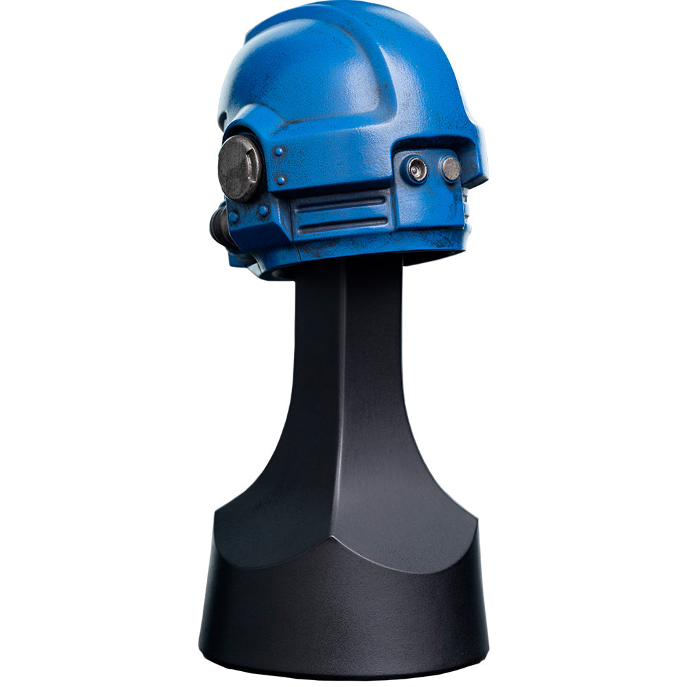 Warhammer 40,000 - Ultramarines Helm Miniature Prop Replica