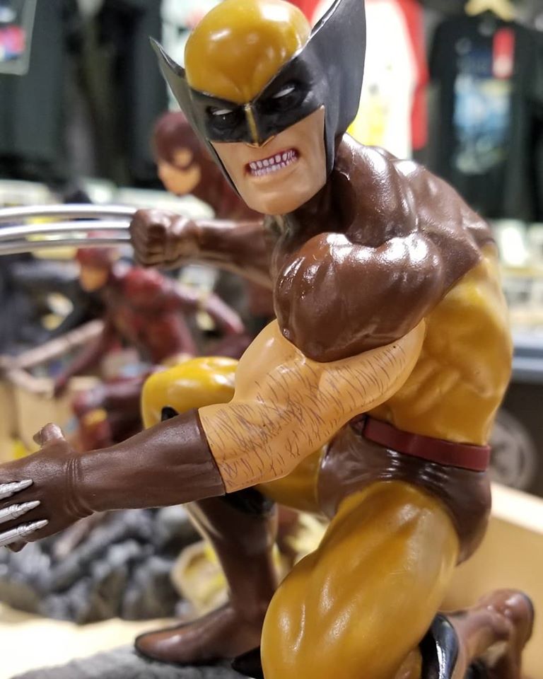 The X-Men's resident berserker joins the Marvel Gallery line of PVC dioramas! This 9-inch scale sculpture of Wolverine shows the hero in his classic brown costume, perched on a rock formation with claws extended, ready to tear into an opponent. Featuring detailed sculpting and collectible-quality paint applications, this sculpture comes packaged in a full-color window box.