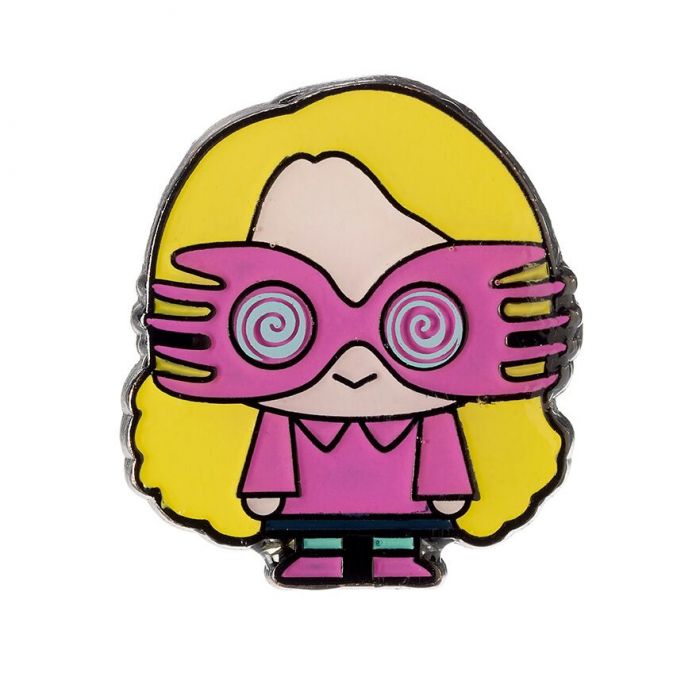 Luna Lovegood Pin Badge This Harry Potter Pin Badge has been created using the official style guide from Warner Bros. Enamel Pin Details: Around .75" tall and .5" wide (20mm x 16mm) Beautiful colors protected by a high-gloss finish Enamel pin arrives on a printed Harry Potter card backer Quality metal badge pin with butterfly clutch backing