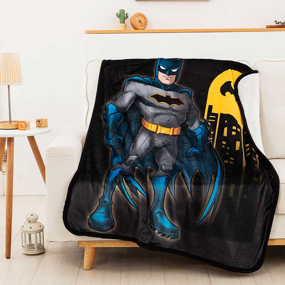 Batman "Answer The Call" DC Comics Sherpa Backed Throw Blanket
