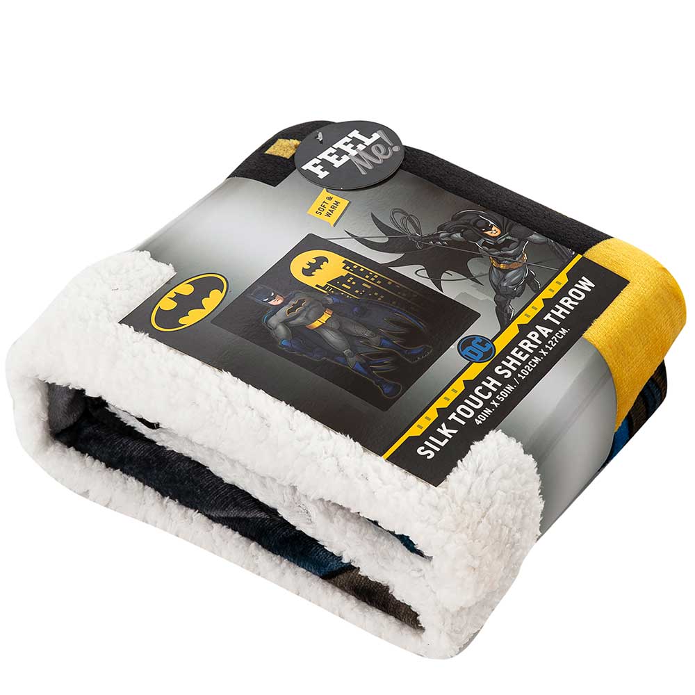 Batman "Answer The Call" DC Comics Sherpa Backed Throw Blanket