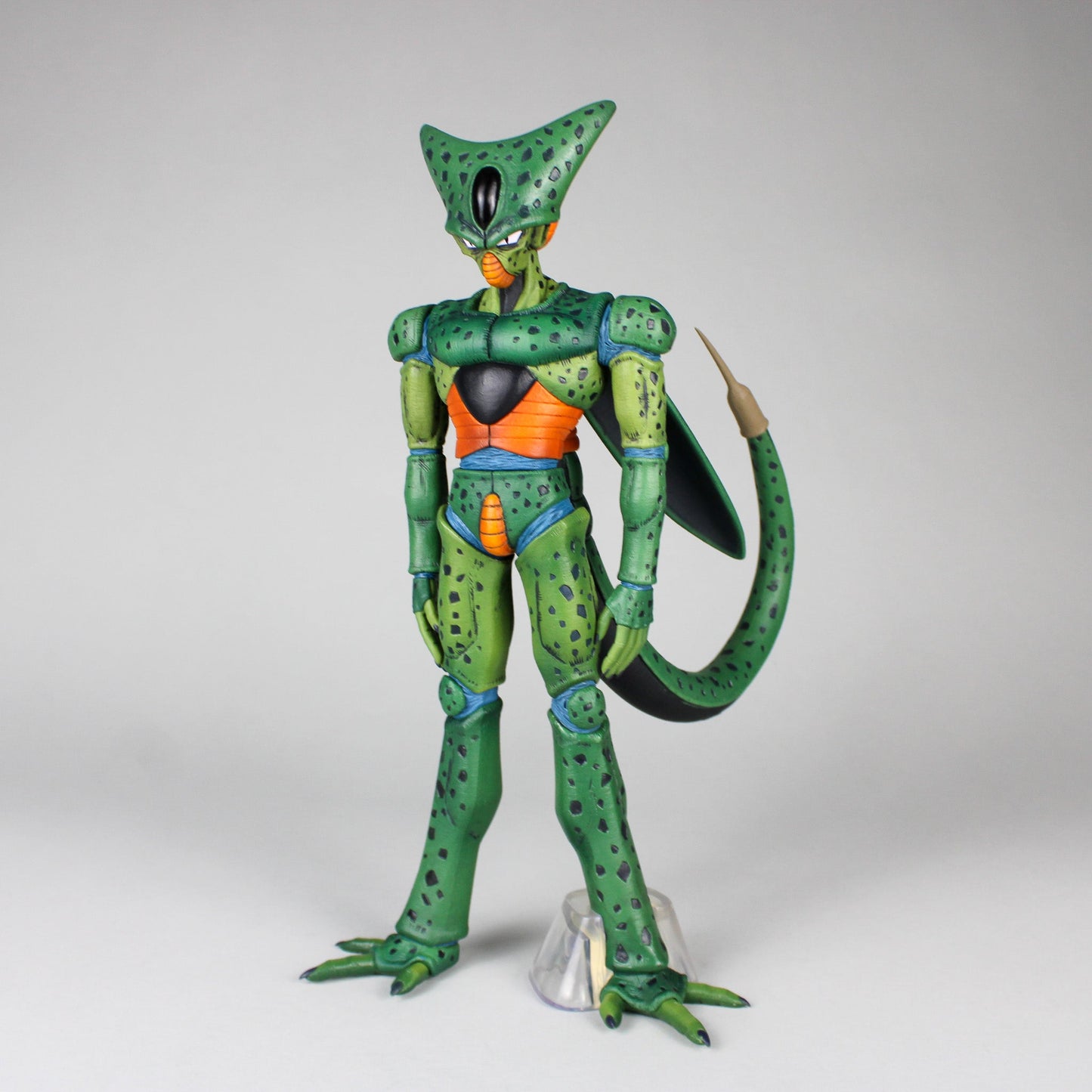 Cell 1st Form (Vs. Omnibus Ultra) Dragon Ball Z Masterlise Statue