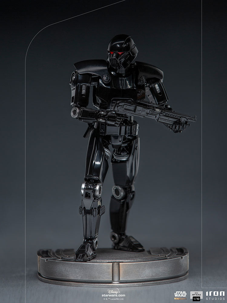Dark Trooper (Star Wars: The Mandalorian) 1:10 Scale Statue by Iron Studios