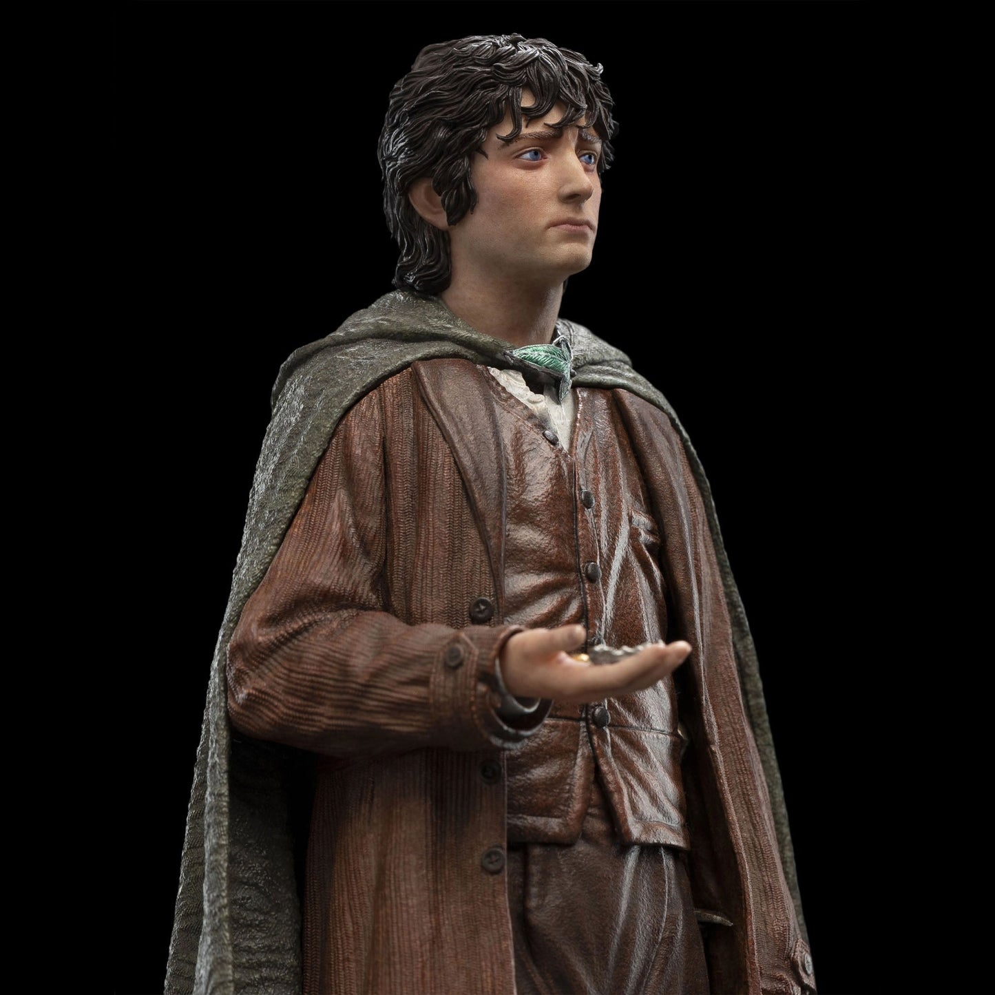 Frodo Baggins, Ringbearer (Lord of the Rings) 1:6 Scale Statue by Weta Workshop