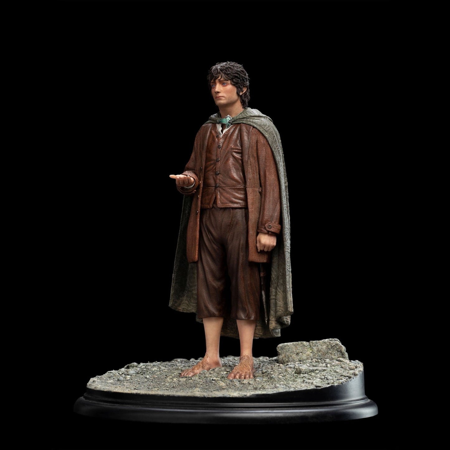 Frodo Baggins, Ringbearer (Lord of the Rings) 1:6 Scale Statue by Weta Workshop