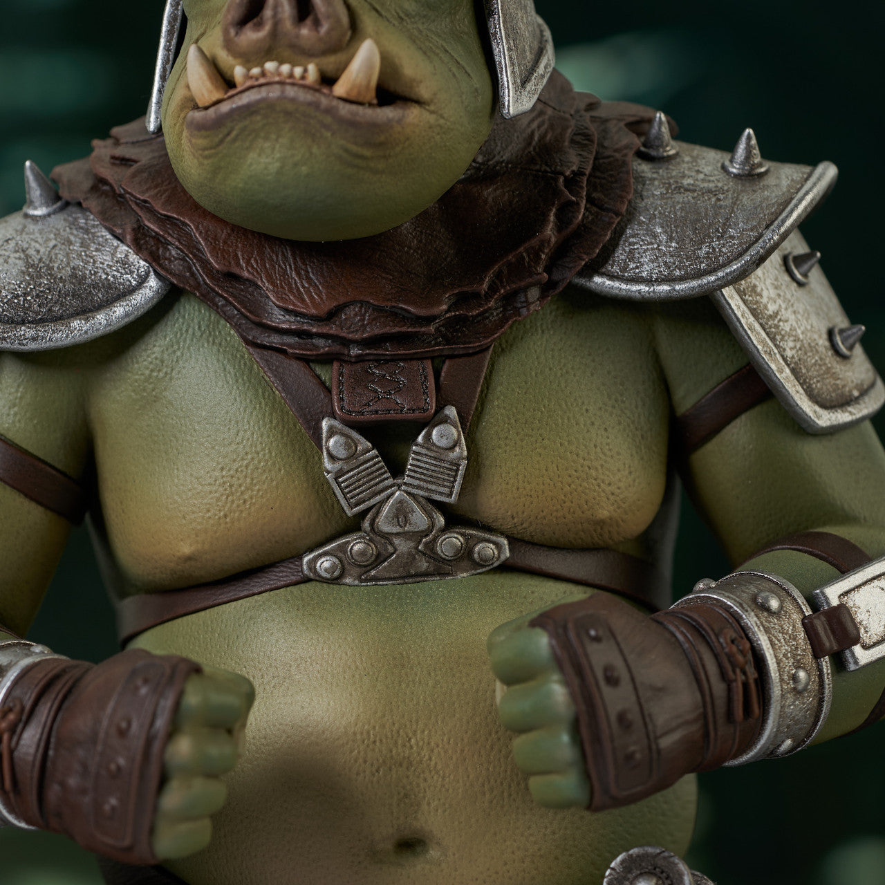 Gamorrean Guard (Star Wars: The Book of Boba Fett) 1:6 Scale Resin Mini Bust