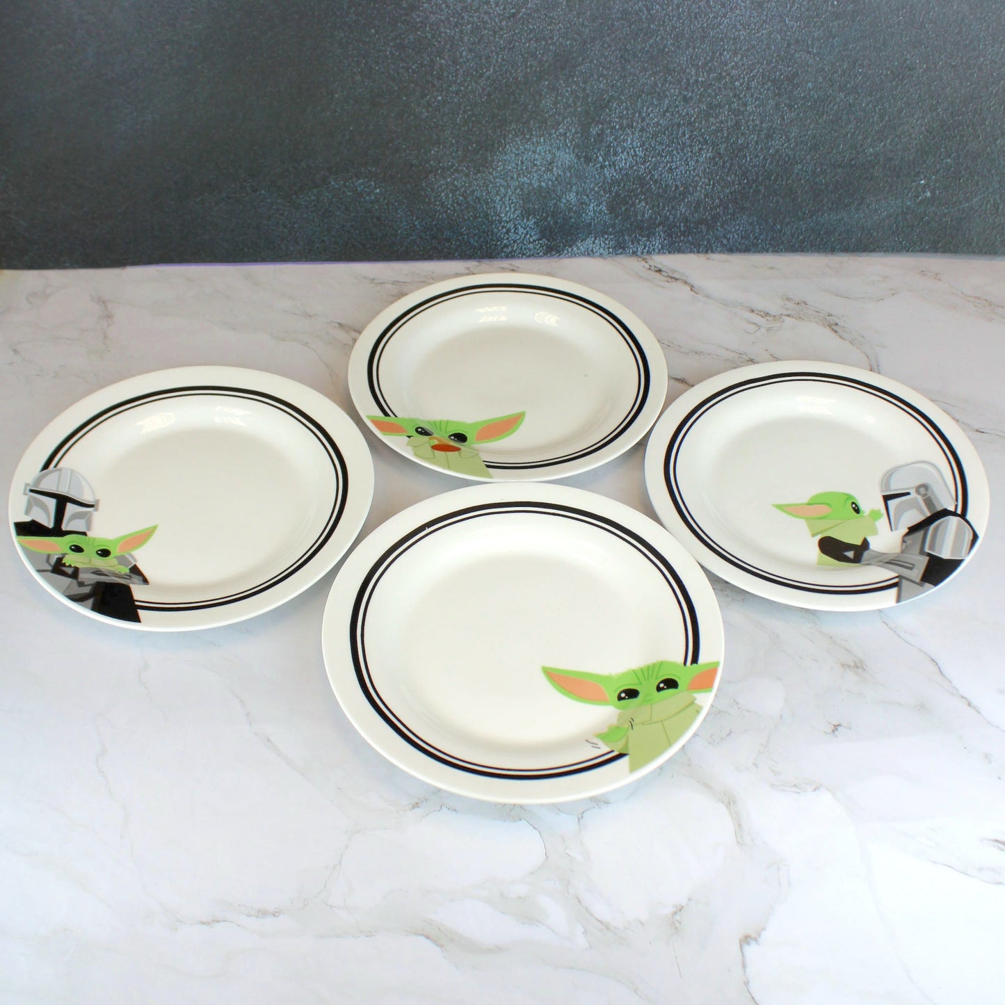 Grogu & Mando (Star Wars: The Mandalorian) 4-Piece Ceramic Plate Set