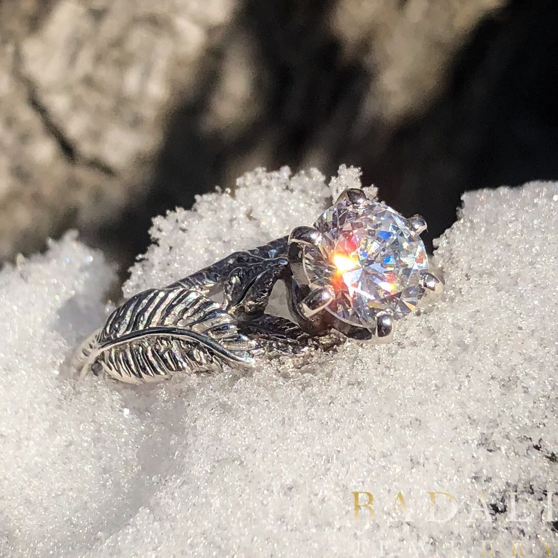 Lord of the Rings Nenya™ Galadriel™ Ring of Power Replica