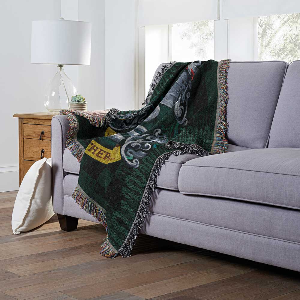 Slytherin Crest (Harry Potter) Woven Tapestry Throw Blanket