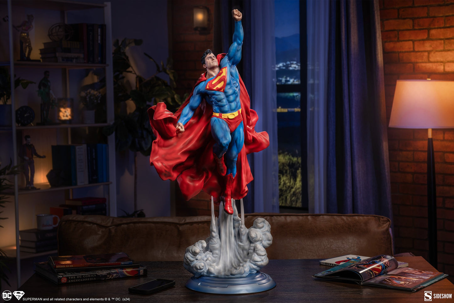 DC Comics Superman Premium Format Statue by Sideshow