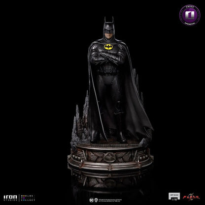 DC Comics Batman (The Flash 2023) 1:10 Scale Statue by Iron Studios