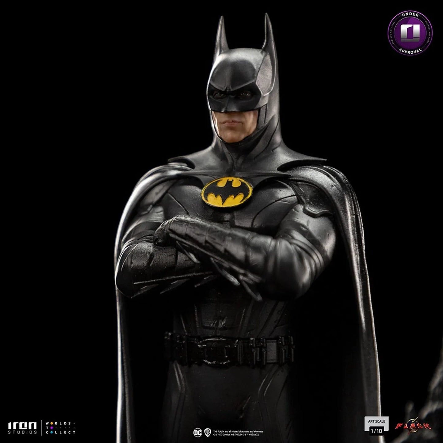 DC Comics Batman (The Flash 2023) 1:10 Scale Statue by Iron Studios