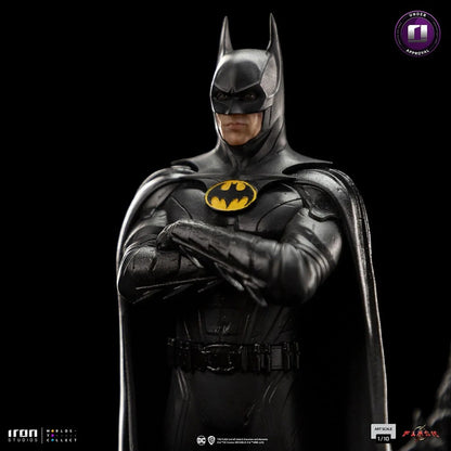 DC Comics Batman (The Flash 2023) 1:10 Scale Statue by Iron Studios