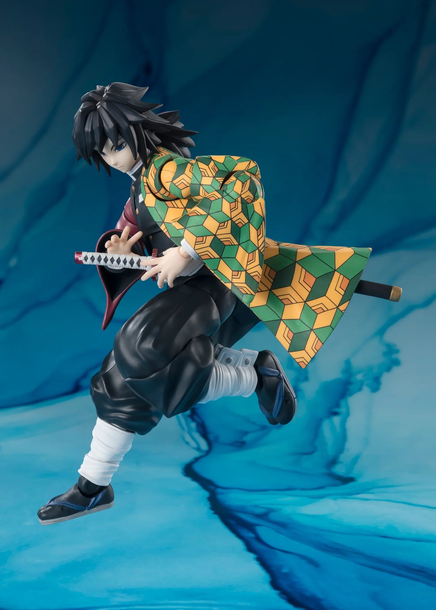 Demon Slayer Kimetsu No Yaiba Giyu Tomioka 6 Inch Action Figure by S.H. Figuarts
