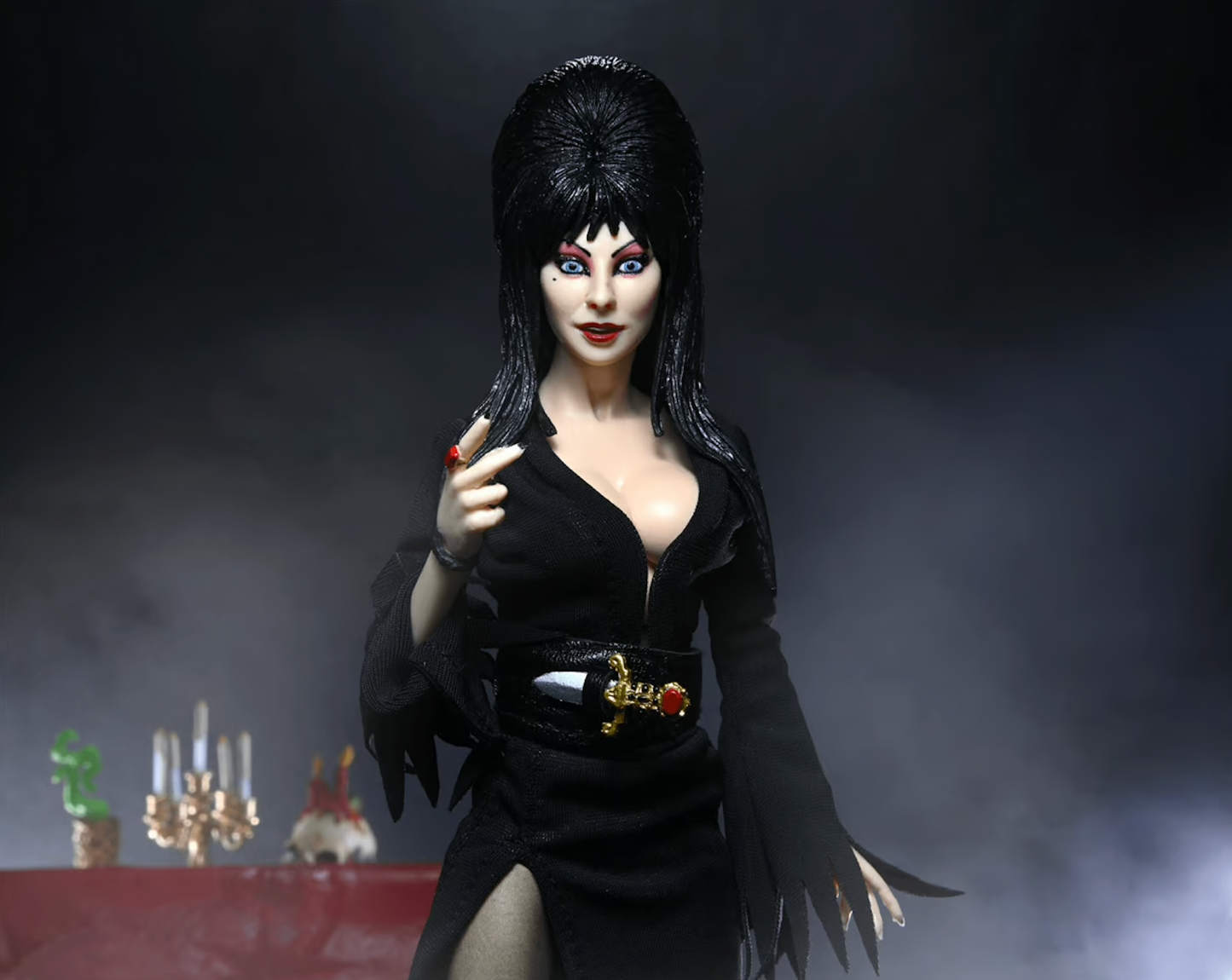 Elvira Mistress of the Dark  7” Ultimate Action Figure