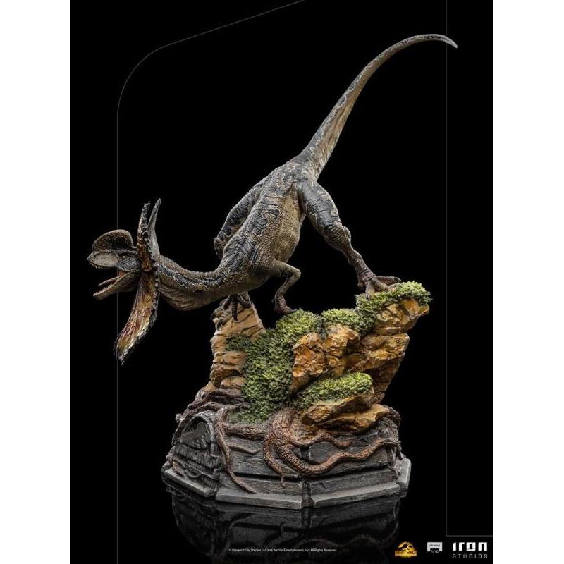 Jurassic World Dilophosaurus 1/10 Scale Statue by Iron Studios