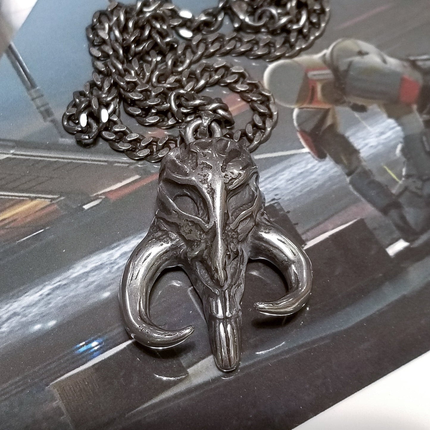 Mandalorian Mythosaur Skull (Star Wars) Stainless Steel Antiqued Unisex Pendant
