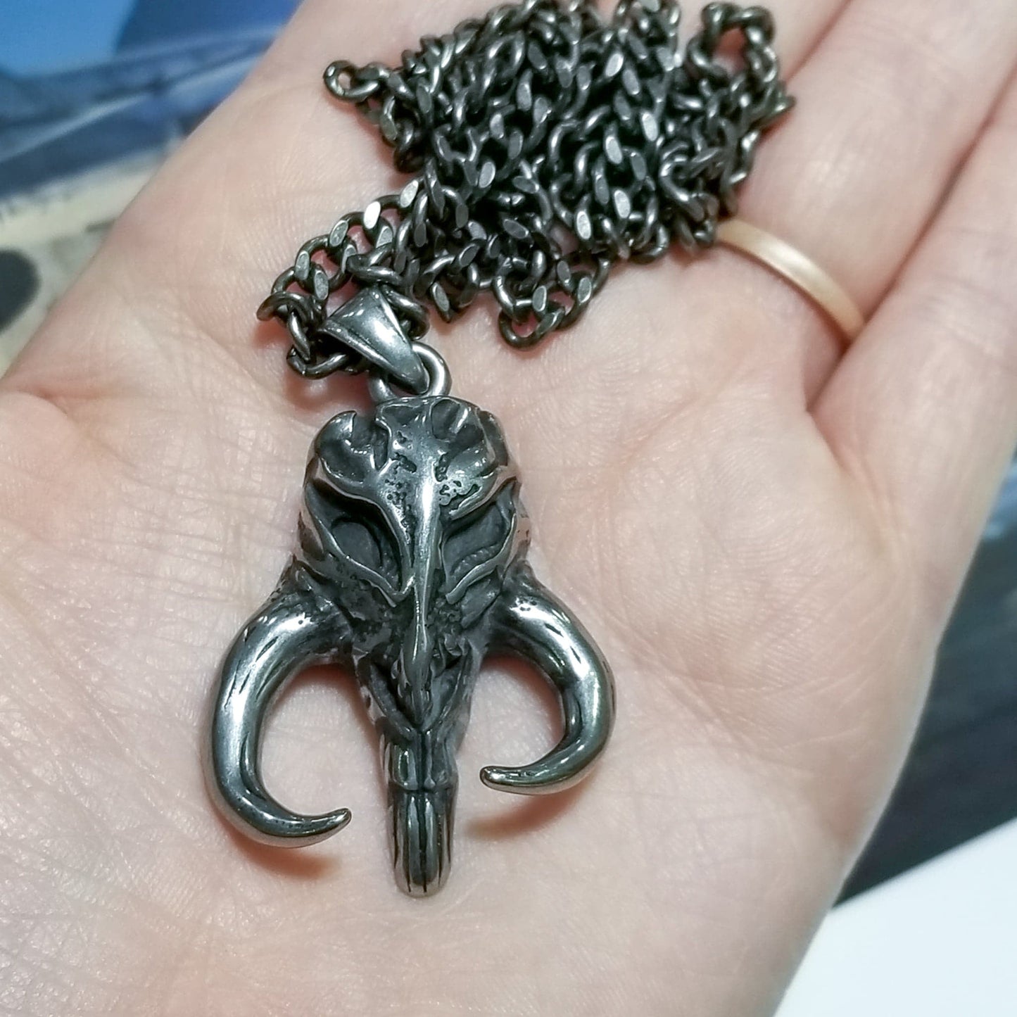 Mandalorian Mythosaur Skull (Star Wars) Stainless Steel Antiqued Unisex Pendant