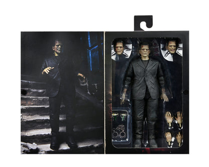 Universal Monsters Ultimate Frankenstein's Monster 7" Scale Color Version by Neca