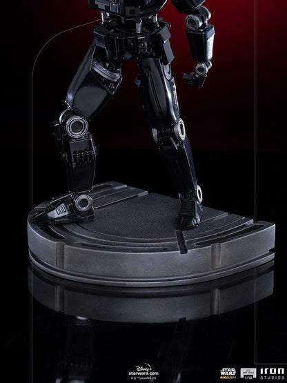 Dark Trooper (Star Wars: The Mandalorian) 1:10 Scale Statue by Iron Studios
