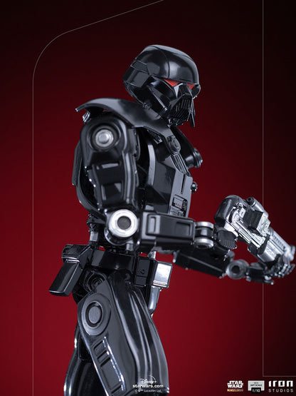 Dark Trooper (Star Wars: The Mandalorian) 1:10 Scale Statue by Iron Studios