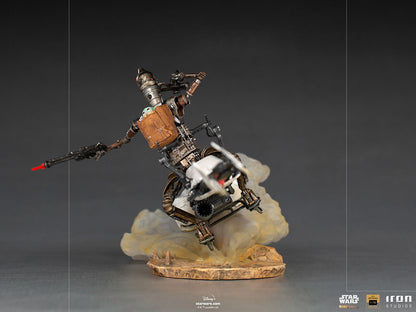 IG-11 and Grogu on Speeder (Star Wars: The Mandalorian) 1:10 Deluxe Scale Statue by Iron Studios