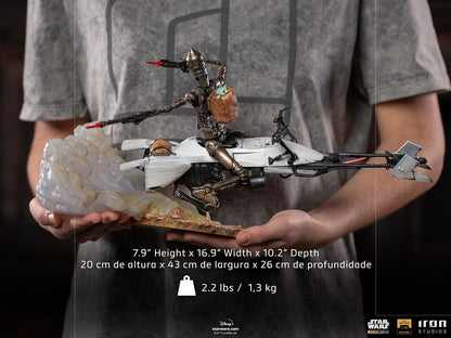 IG-11 and Grogu on Speeder (Star Wars: The Mandalorian) 1:10 Deluxe Scale Statue by Iron Studios
