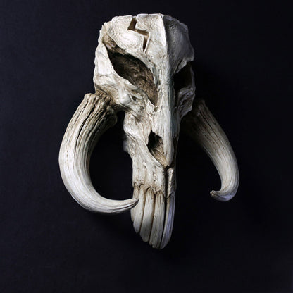 Mandalorian Mythosaur Skull (Star Wars) 17" Replica Wall Sculpture
