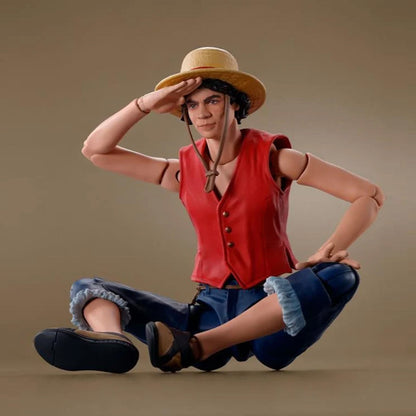 Monkey D. Luffy Netflix: One Piece SH Figuarts Figure