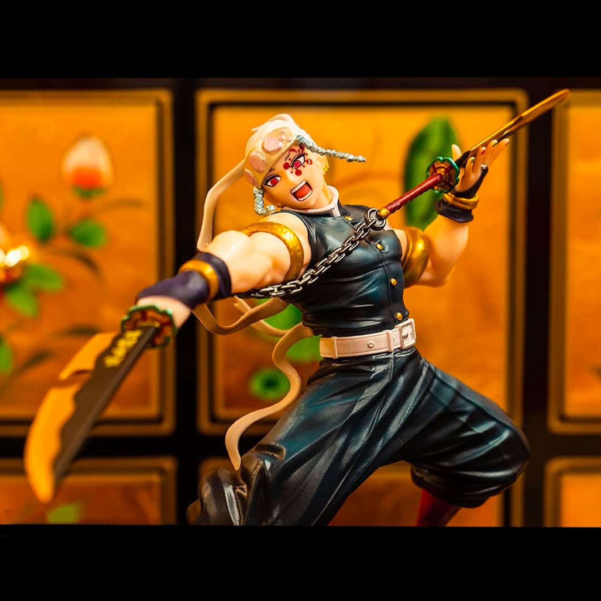 Tengen Uzui (Demon Slayer) "The City Where Demons Dwell"  Statue